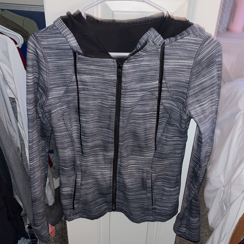 Hooded Define Jacket Nulu in Heathered Black/White/Black size 8